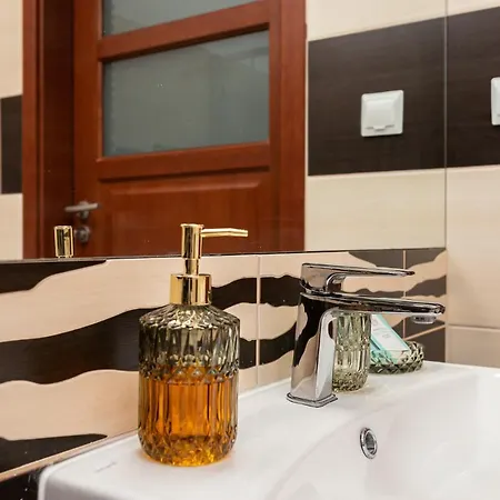 Comfortable In Old Town With Parking-sokolnicza By #hoomvi Apartment *