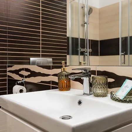 Comfortable In Old Town With Parking-sokolnicza By #hoomvi Wroclaw